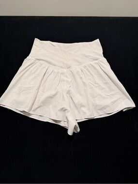 Offline by Aerie real me crossover shorts